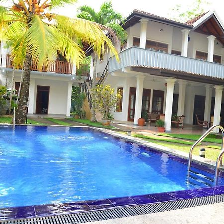 Surf Villa Hikkaduwa Exterior foto